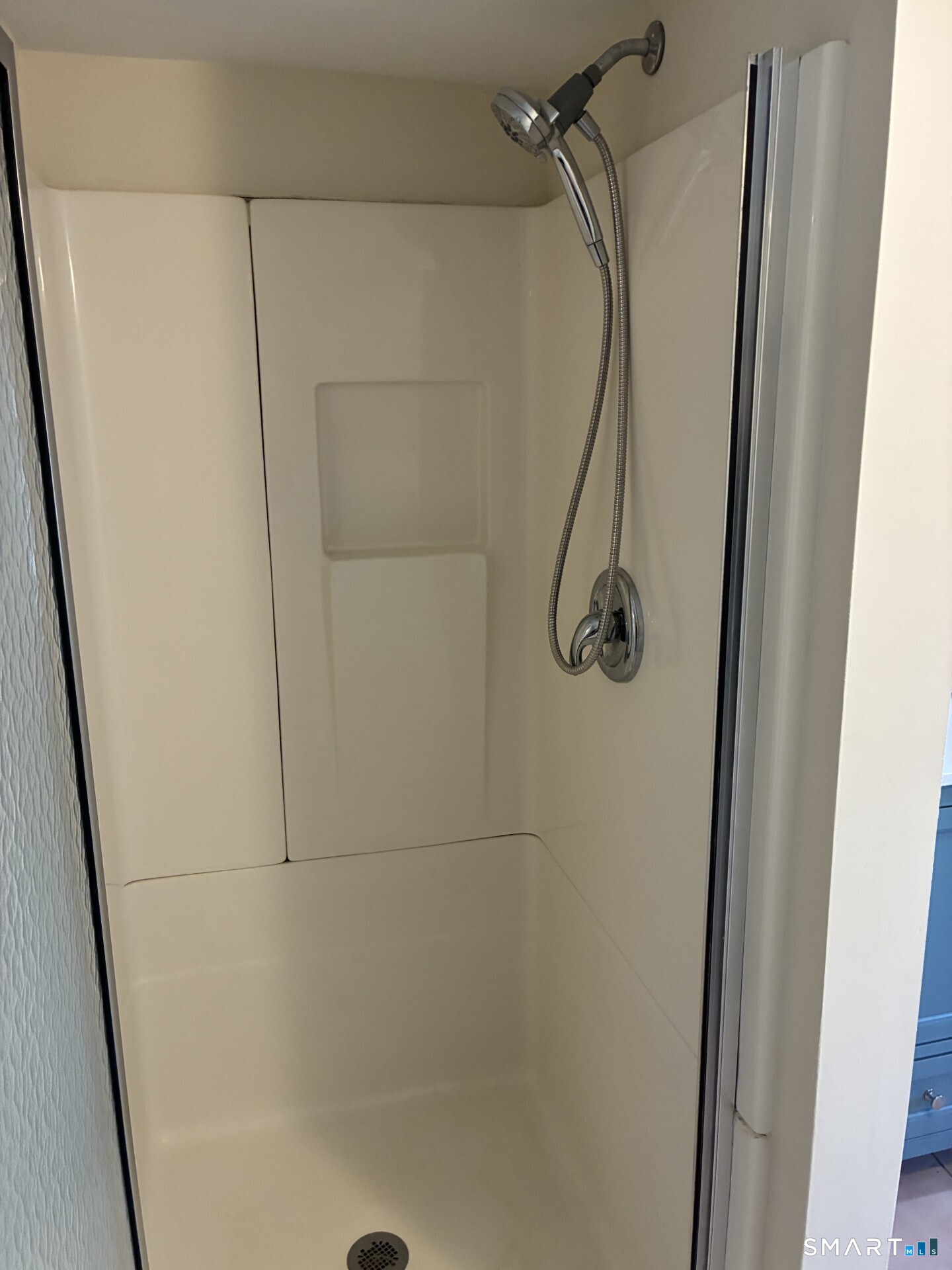 92 A Huntingtown Road Newtown, CT 06470 - Photo 24 of 27 Bathroom Shower