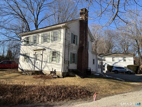 $1,950 | 92 A Huntingtown Road, Newtown, CT 06470