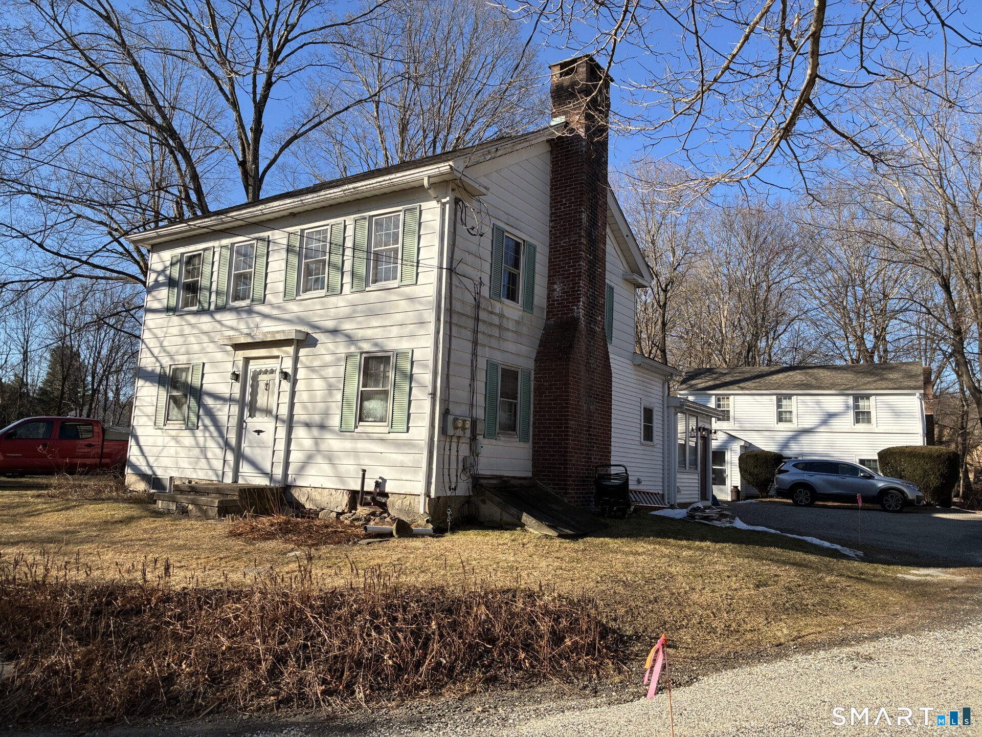 92 A Huntingtown Road Newtown, CT 06470 - Photo 3 of 24 Front and right side of home