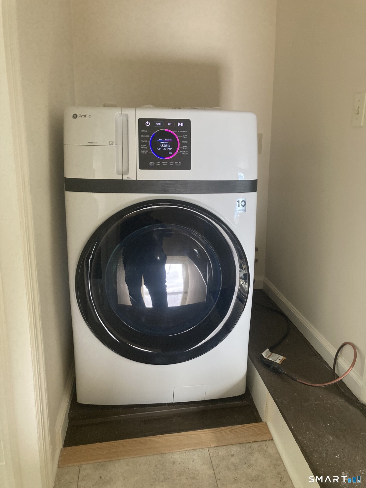 92 A Huntingtown Road Newtown, CT 06470 - Photo 6 of 24 Brand New Full Size Washer/Dryer Combination Unit