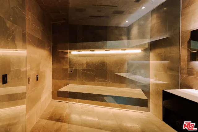 $34,990,000 | 9199 Thrasher Avenue, Los Angeles, CA 90069