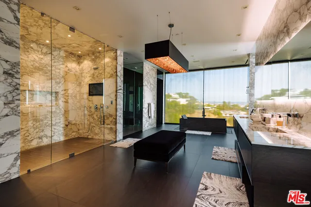 $34,990,000 | 9199 Thrasher Avenue, Los Angeles, CA 90069