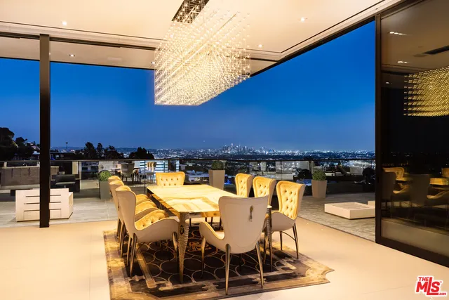 $34,990,000 | 9199 Thrasher Avenue, Los Angeles, CA 90069