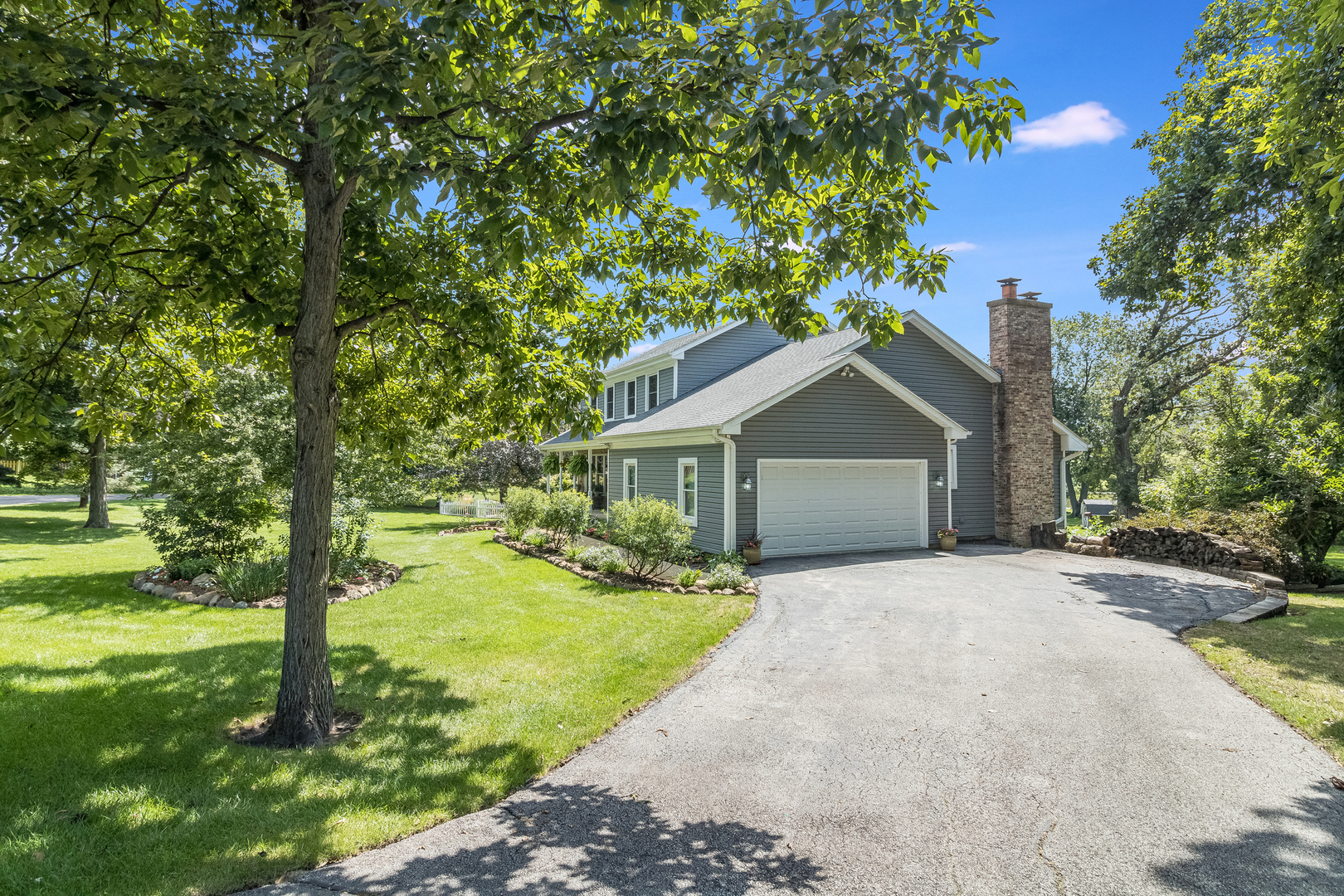 43W461 Scott Road Sugar Grove, IL 60554 - Photo 2 of 40