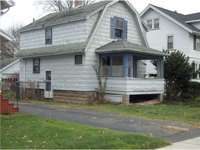186 Lehigh Avenue Rochester, NY 14619 - Photo 1 of 1 Exterior Front