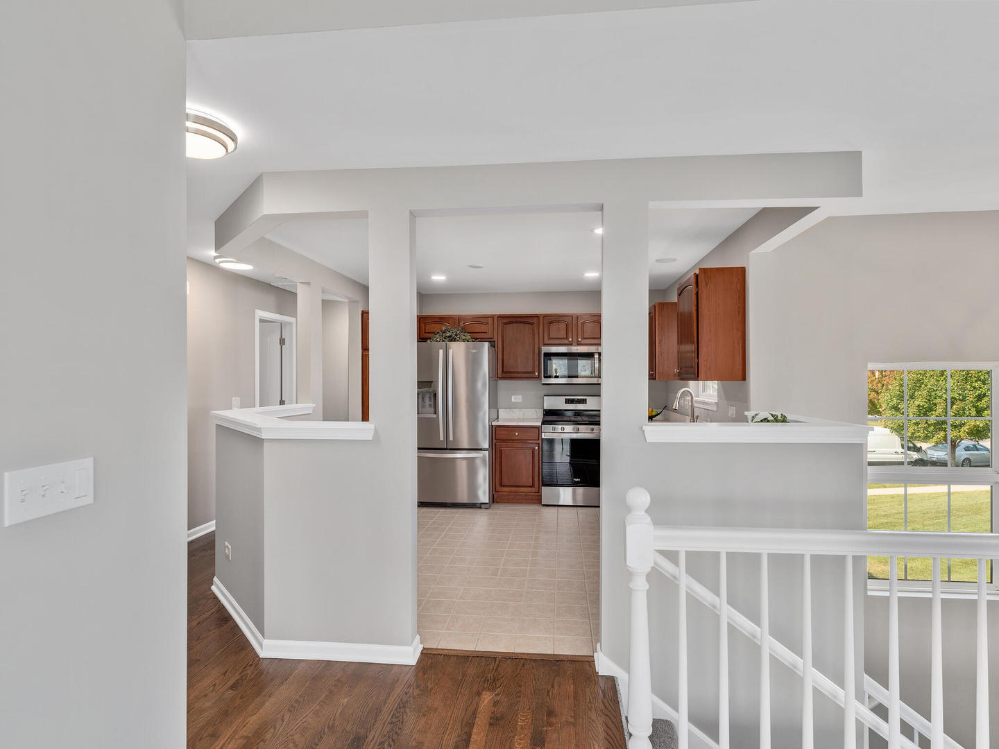 1117 Draper Road McHenry, IL 60050 - Photo 4 of 26 a view of kitchen with wooden floor