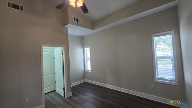 $3,495 | 305 Remuda Drive, Liberty Hill, TX 78642