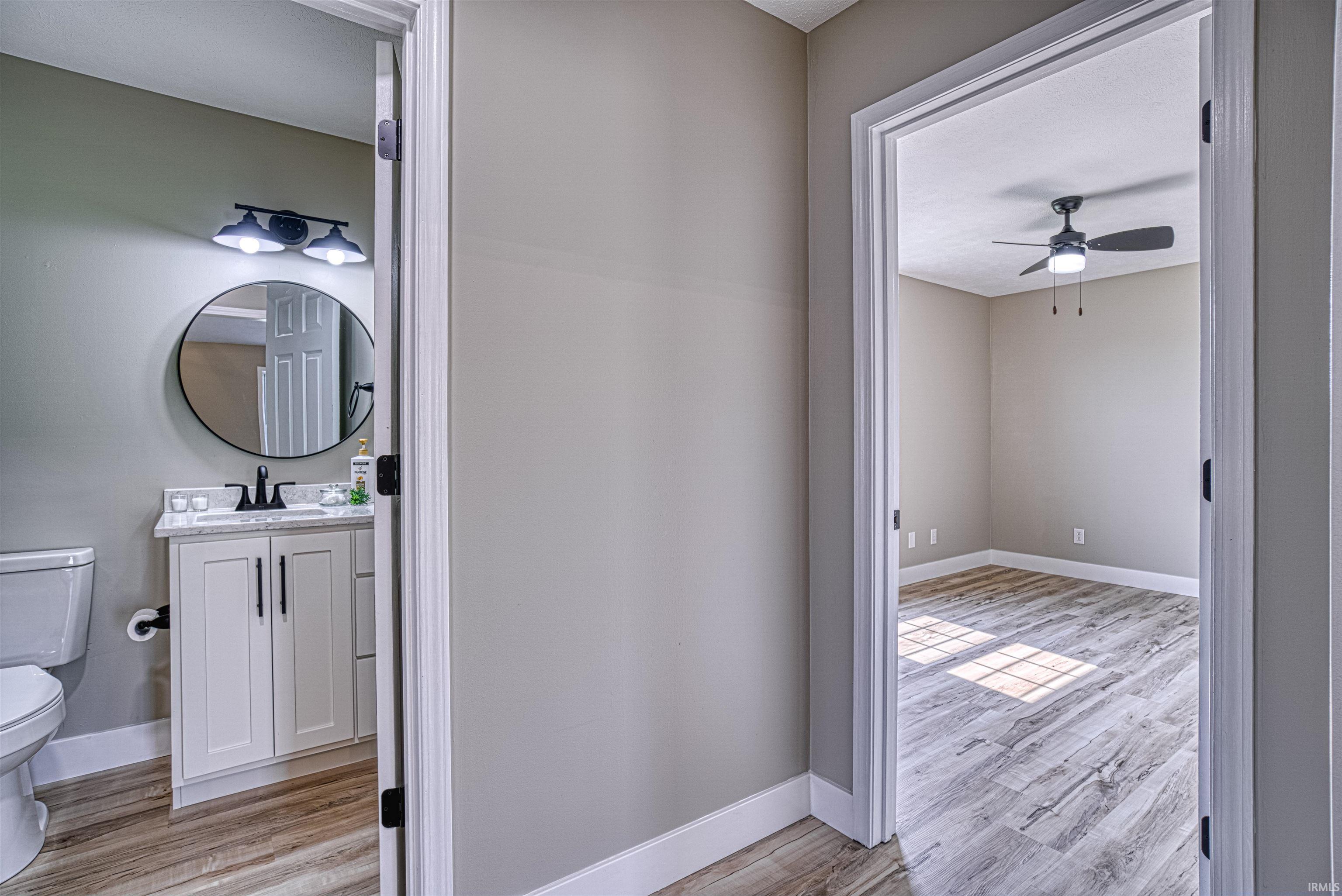 1004 Southwest 2nd Street Washington, IN 47501 - Photo 17 of 31