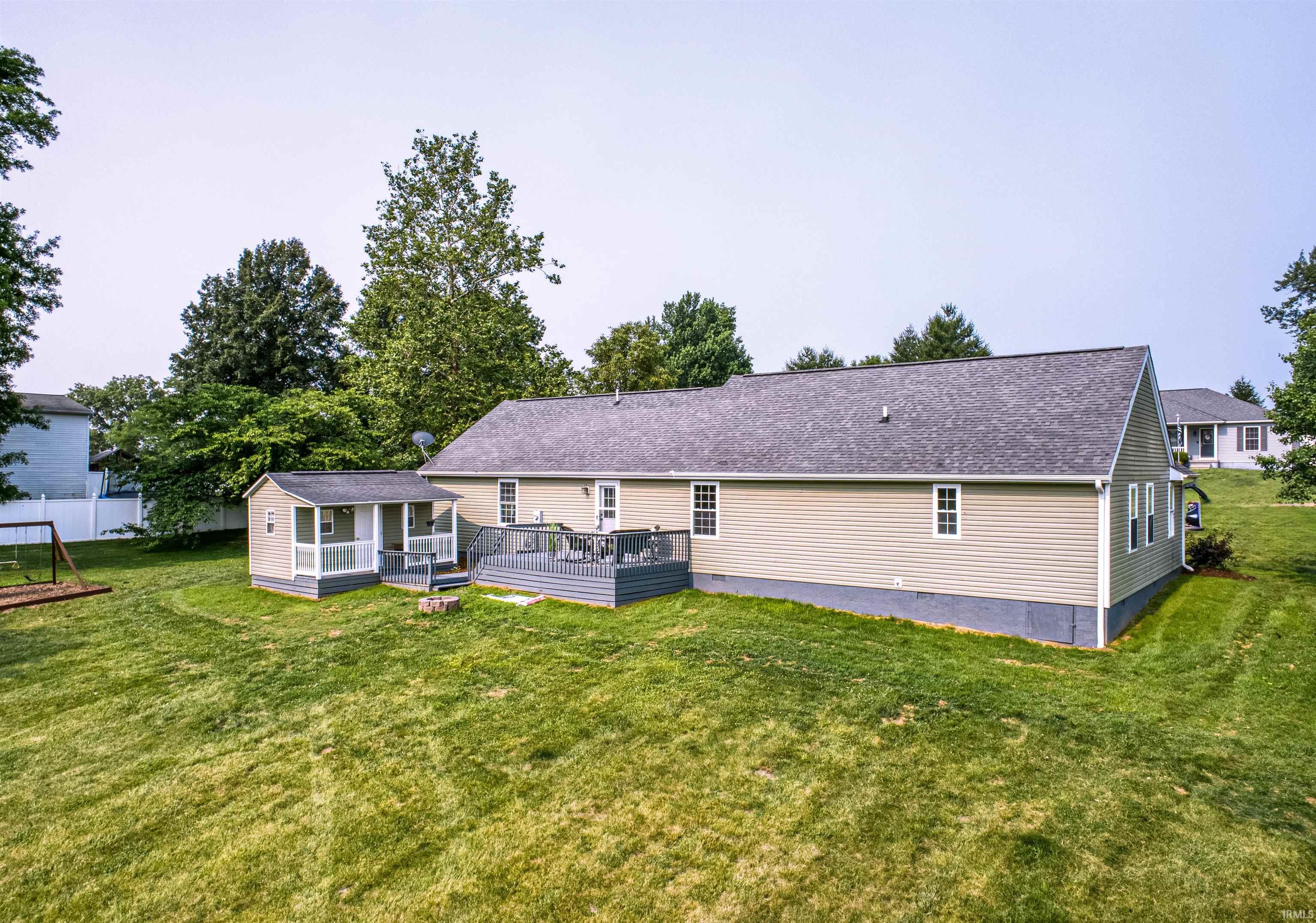 1004 Southwest 2nd Street Washington, IN 47501 - Photo 26 of 31