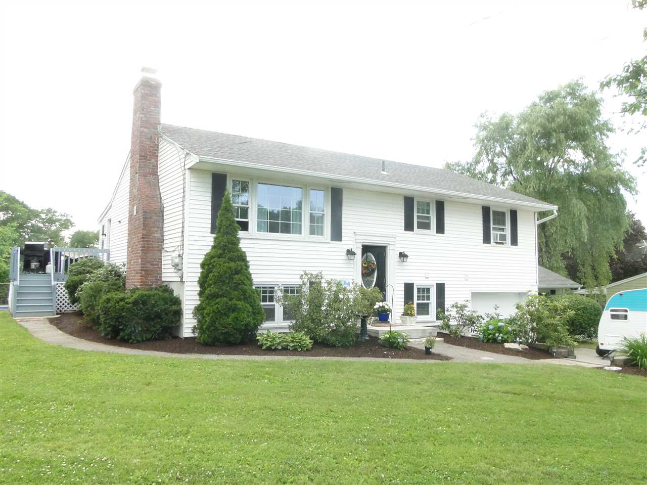 179 Stage Road Hampstead, NH 03841 - Photo 1 of 12 Gallery Image 1