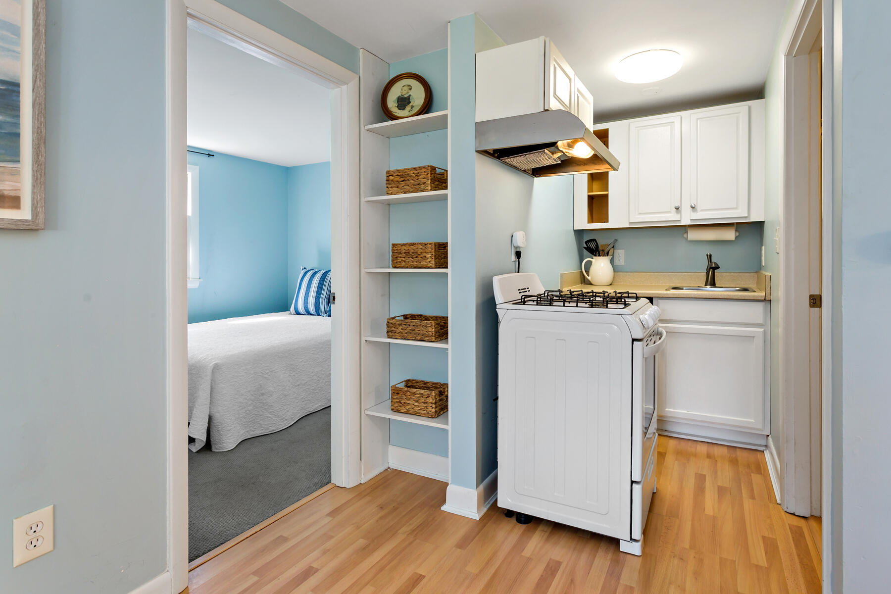 558 Craigville Beach Road, Unit 7 Centerville, MA 02632 - Photo 9 of 17 012_558_7Craigville_041526