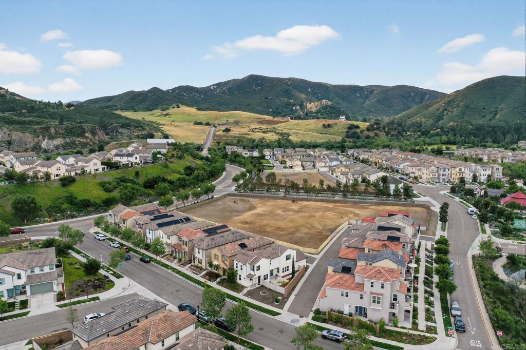 21641 Trail Ridge Drive Escondido, CA 92029 - Photo 37 of 43 an aerial view of a city