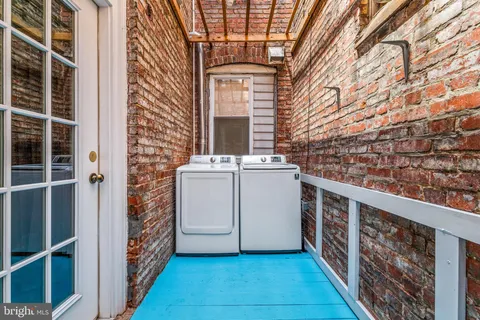 a view of a storage & utility room