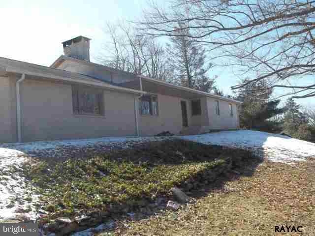 105 Church Road Orrtanna, PA 17353 - Photo 6 of 16 Gallery Image 6