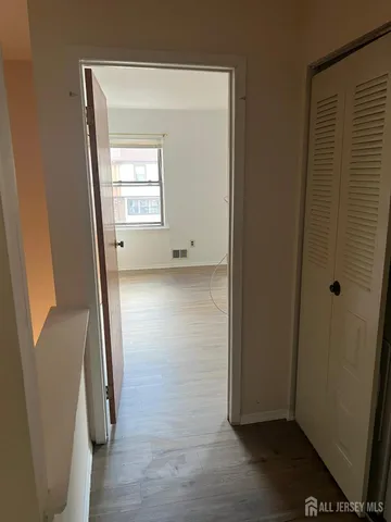 $2,800 | 304 Merrywood Drive, Edison, NJ 08817