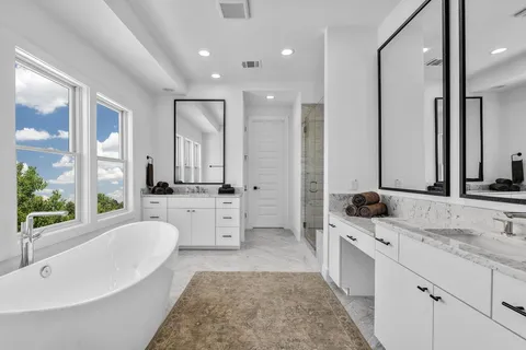 $849,900 | 4916 Meller Gardens, Austin, TX 78741