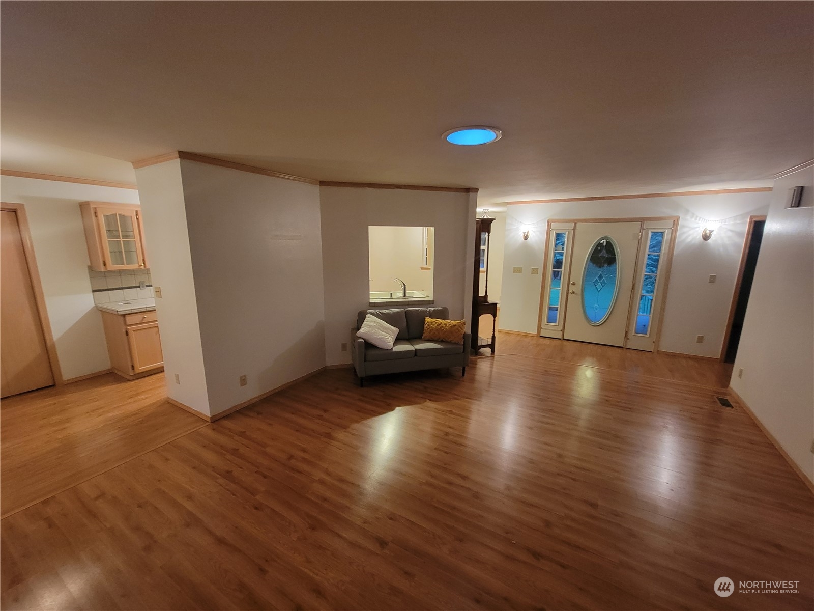 19618 Jordan Road Arlington, WA 98223 - Photo 21 of 32 a view of a livingroom with furniture and a hallway
