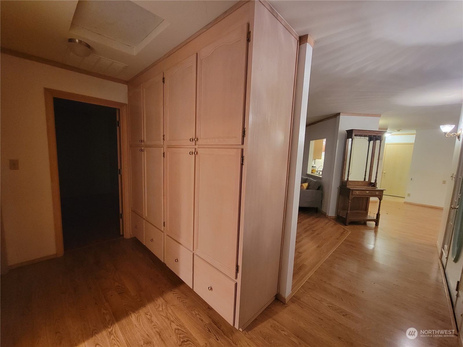 19618 Jordan Road Arlington, WA 98223 - Photo 24 of 32 a view of a hallway with wooden floor