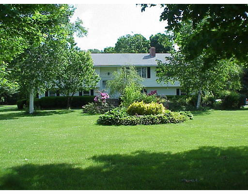228 South Longyard Road Southwick, MA 01077 - Photo 1 of 1 Gallery Image 1