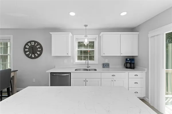 $499,000 | 48 Stone Bridge Drive, Wakefield, RI 02879