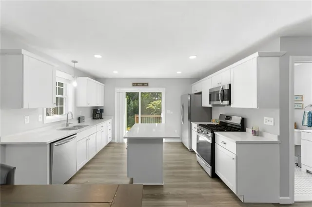 $499,000 | 48 Stone Bridge Drive, South Kingstown, RI 02879