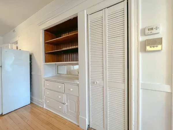 $2,700 | 2442 North Ashland Avenue, Unit 2, Chicago, IL 60614