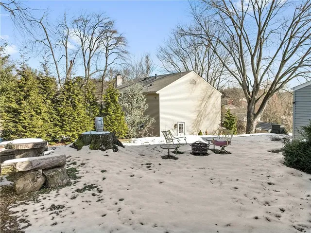 $499,900 | 1840 Tilton Drive, Upper St. Clair, PA 15241