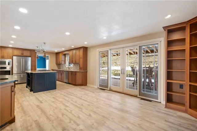 $499,900 | 1840 Tilton Drive, Upper St. Clair, PA 15241