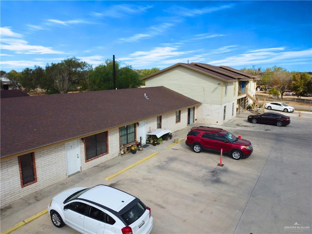 5007 East US Highway 83 Rio Grande City, TX 78582 - Photo 16 of 26 a car parked in front of a house