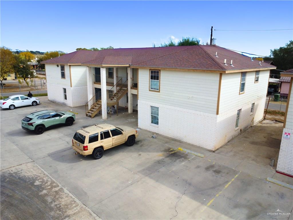 5007 East US Highway 83 Rio Grande City, TX 78582 - Photo 17 of 26 a car parked in front of a house
