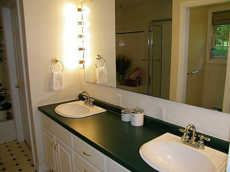 228 Littell Road Aliquippa, PA 15001 - Photo 13 of 25 Master Bath/Spa.