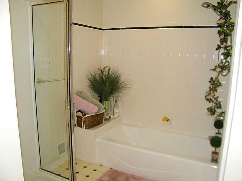 228 Littell Road Aliquippa, PA 15001 - Photo 14 of 25 Master Bath/Spa.