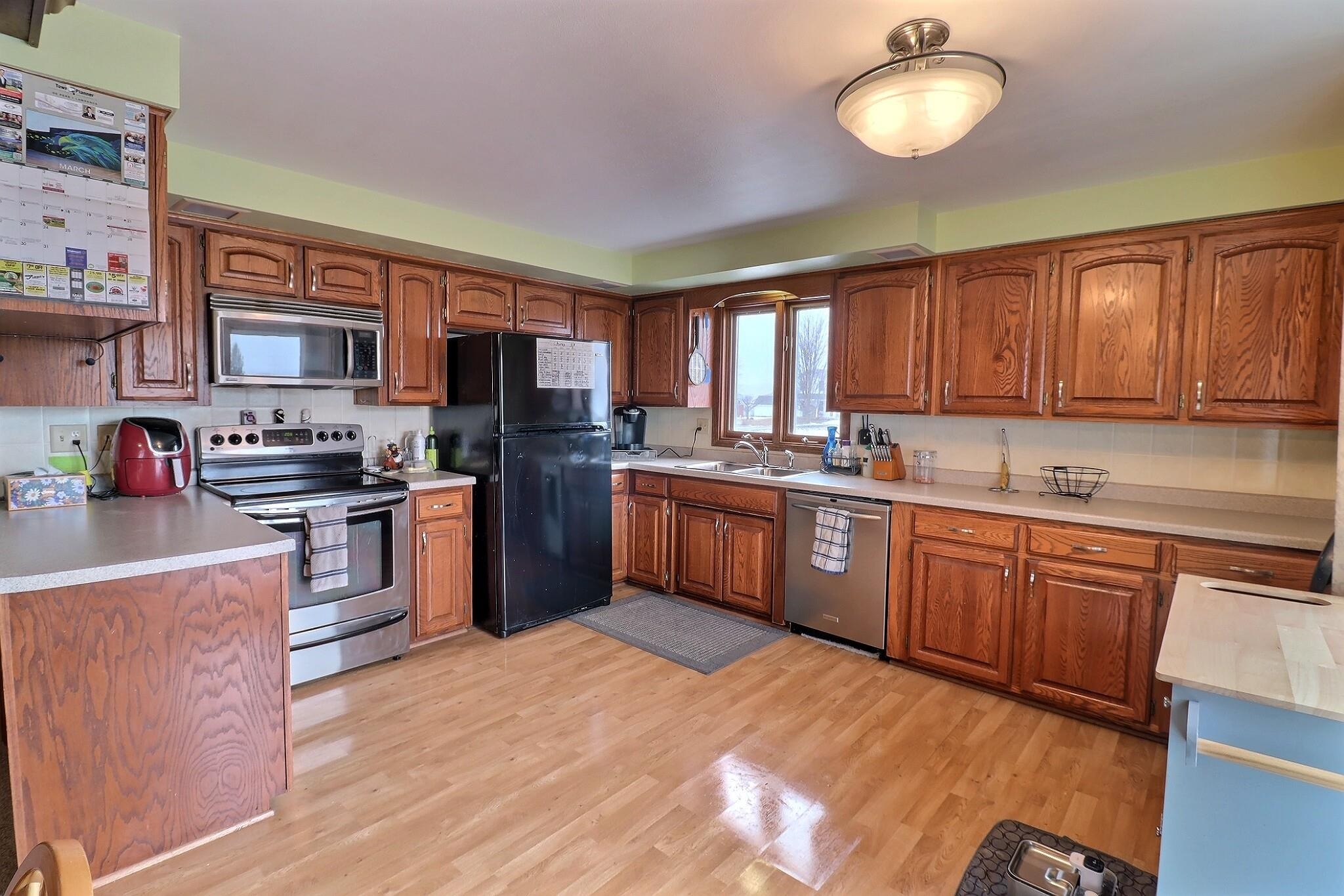 2888 Little Rapids Road De Pere, WI 54115 - Photo 8 of 37