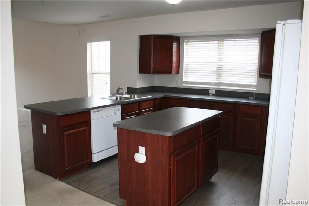 2543 John R Street Detroit, MI 48201 - Photo 12 of 51