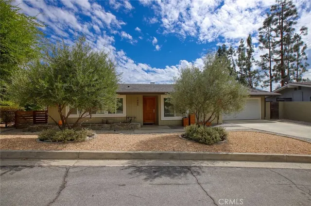 $1,379,000 | 1465 Washburn Road, Pasadena, CA 91105