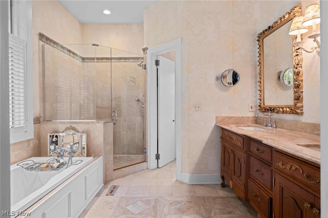 5227 Som Center Road Solon, OH 44139 - Photo 20 of 48