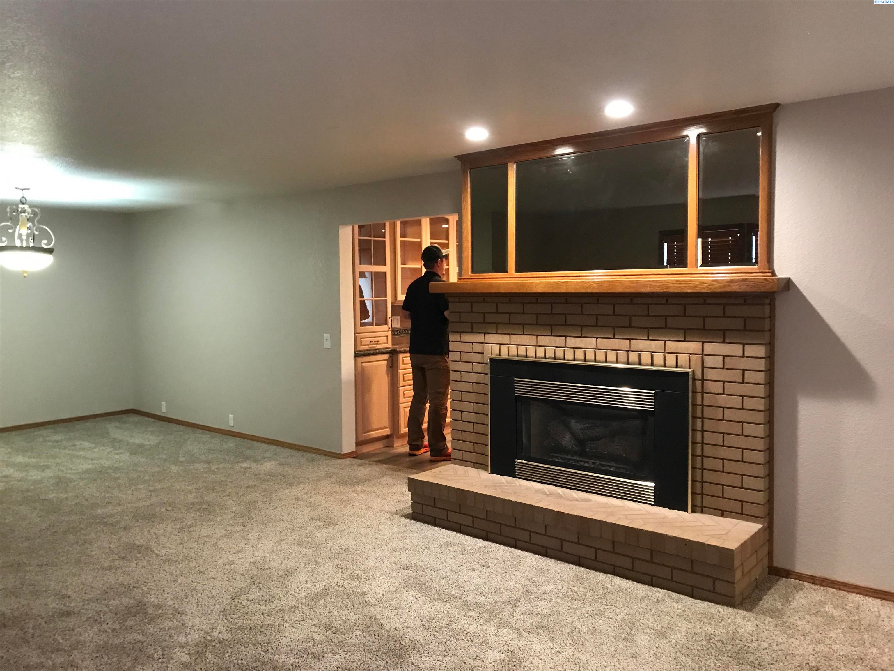 14787 Dodd Road Burbank, WA 99323 - Photo 16 of 43 Gallery Image 16