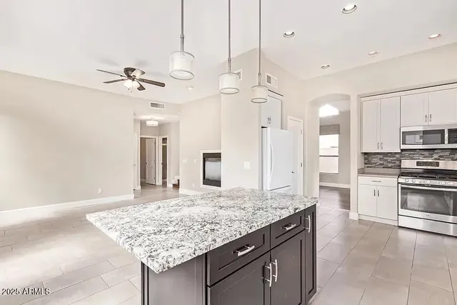 $3,500 | 3343 North Boulder Canyon, Mesa, AZ 85207