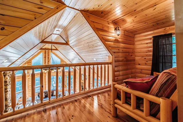 $725,000 | 29 Lakeview Lane, Greenwood, ME 04255