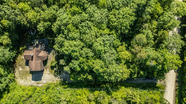 $725,000 | 29 Lakeview Lane, Greenwood, ME 04255