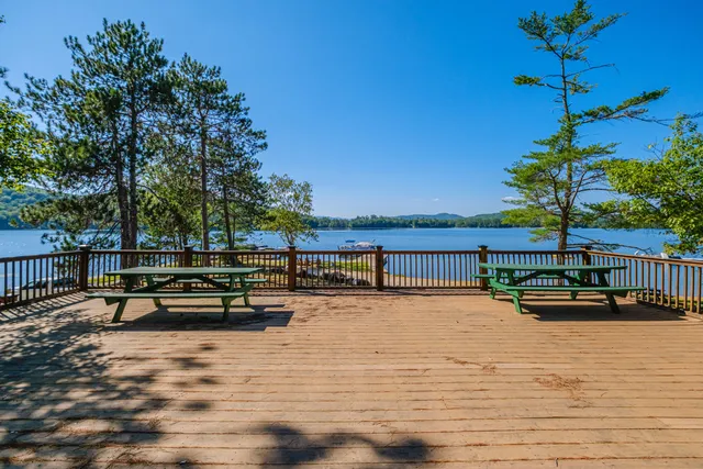 $725,000 | 29 Lakeview Lane, Greenwood, ME 04255