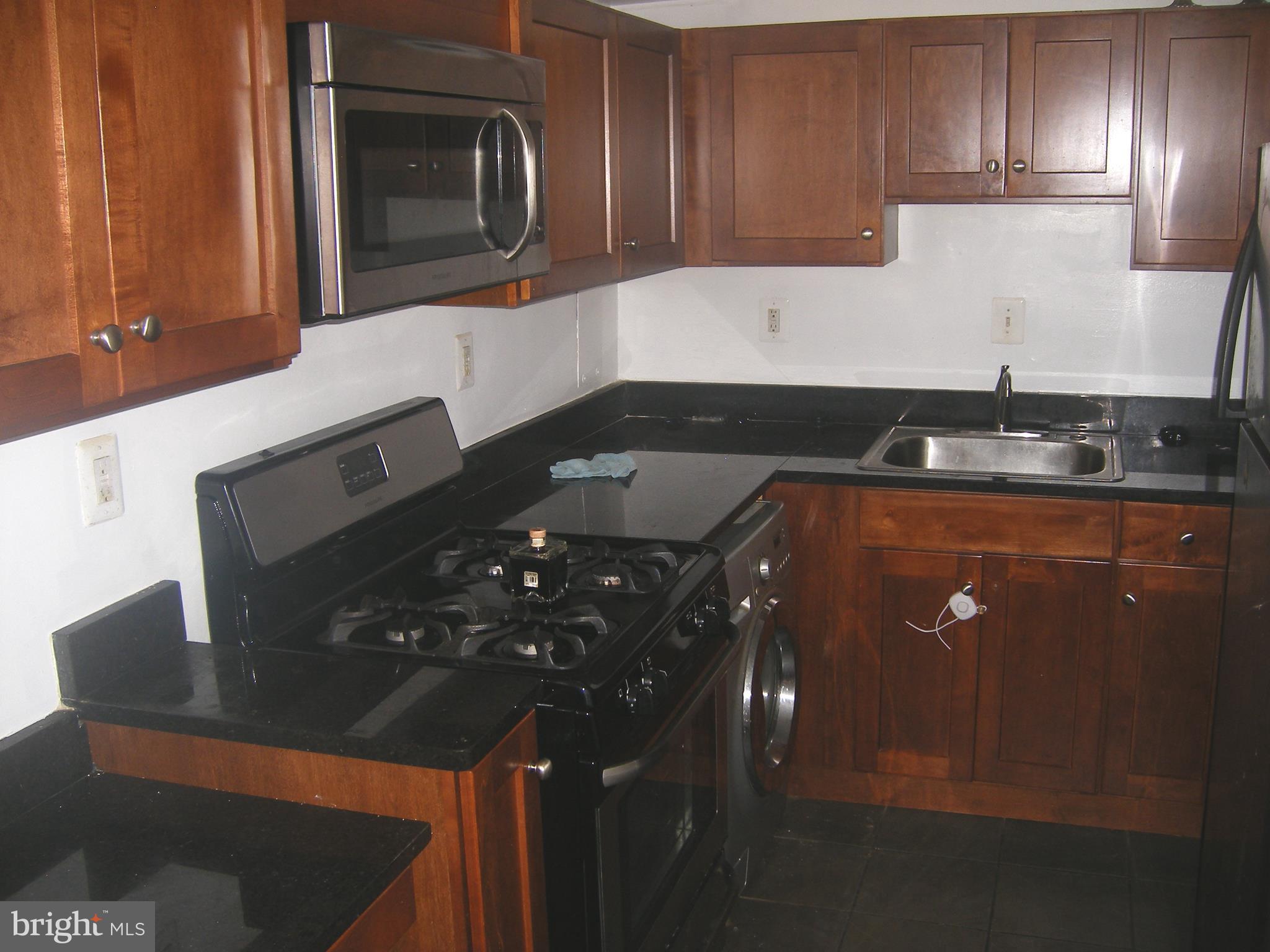 3109 Naylor Road Southeast, Unit B Washington, DC 20020 - Photo 13 of 17 Kitchen