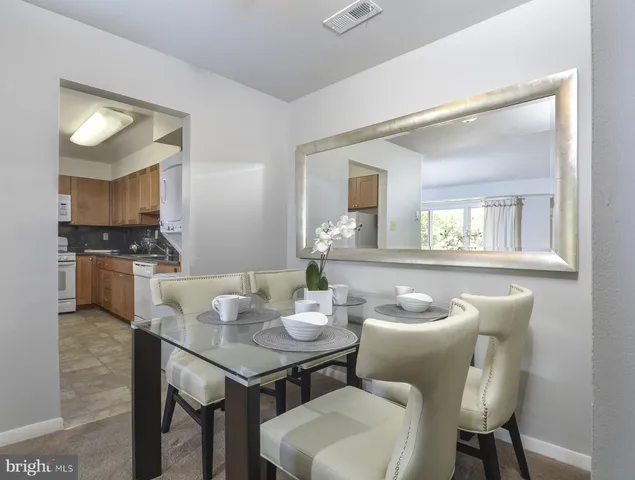 $1,920 | 284 Iven Avenue, Unit 1B2723C, Radnor, PA 19087