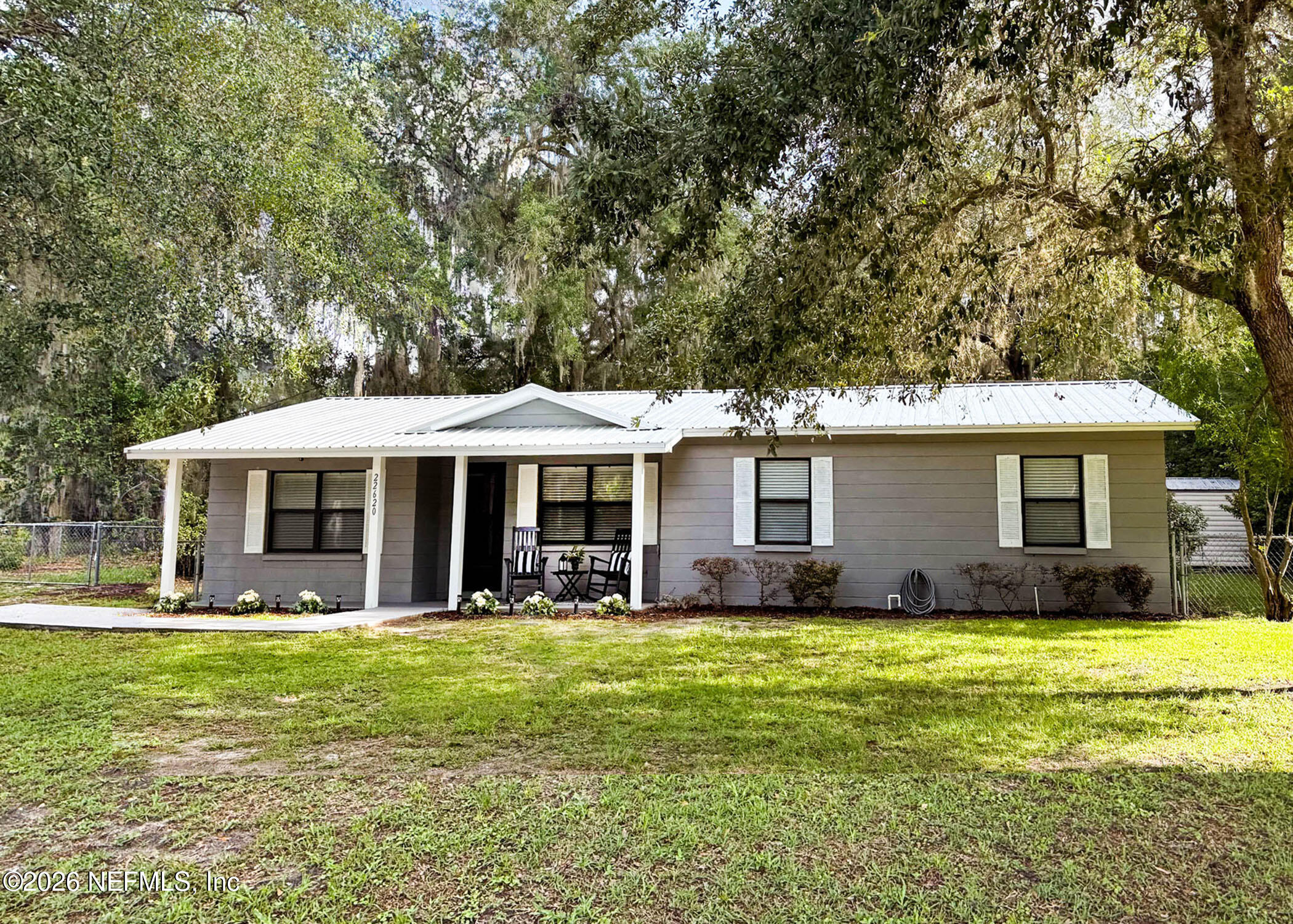 22620 Southeast Hawthorne Road Hawthorne, FL 32640 - Photo 1 of 28 IMG_5033new