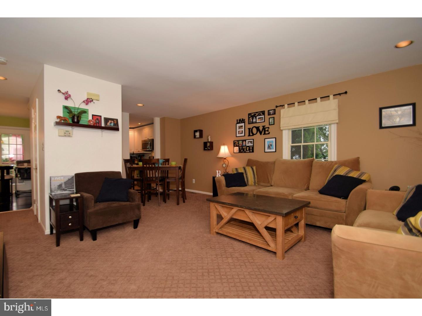 918 Craftsman Road Norristown, PA 19403 - Photo 3 of 25 Gallery Image 3