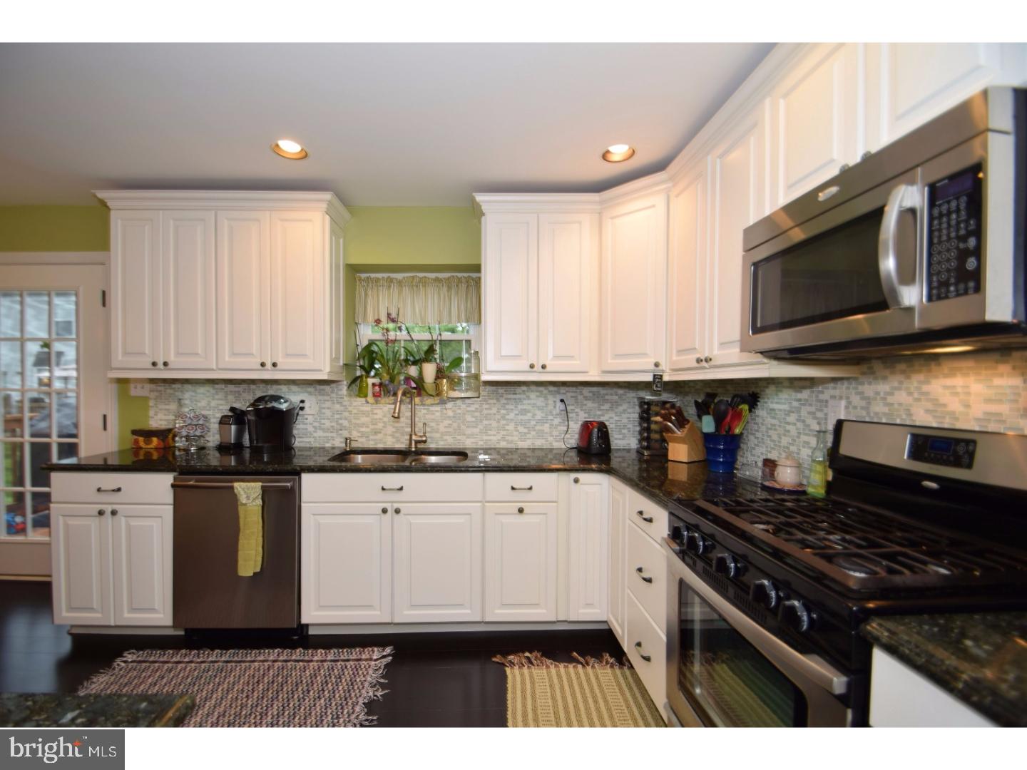 918 Craftsman Road Norristown, PA 19403 - Photo 7 of 25 Gallery Image 7