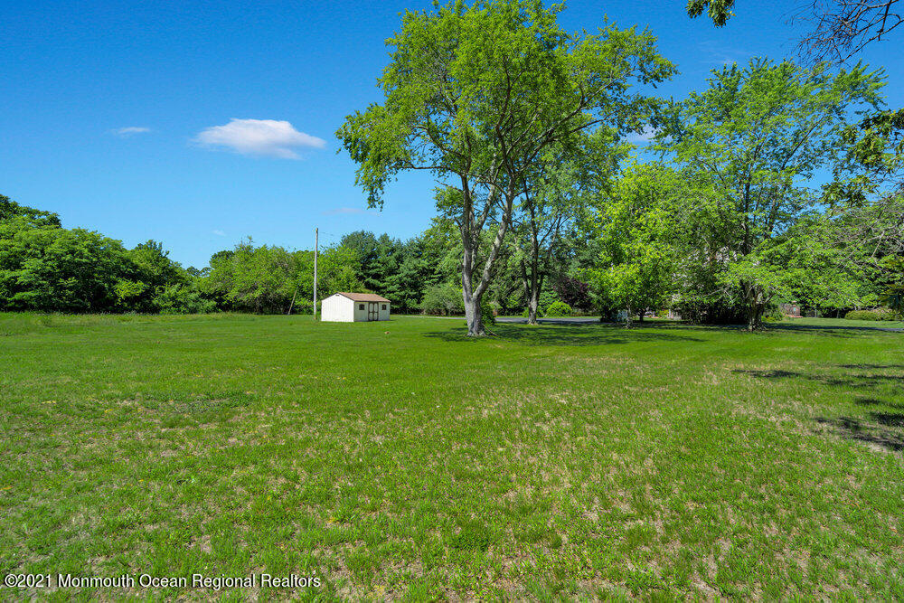 673 Squankum Yellowbrook Road Farmingdale, NJ 07727 - Photo 40 of 49 054_dsc00819-1