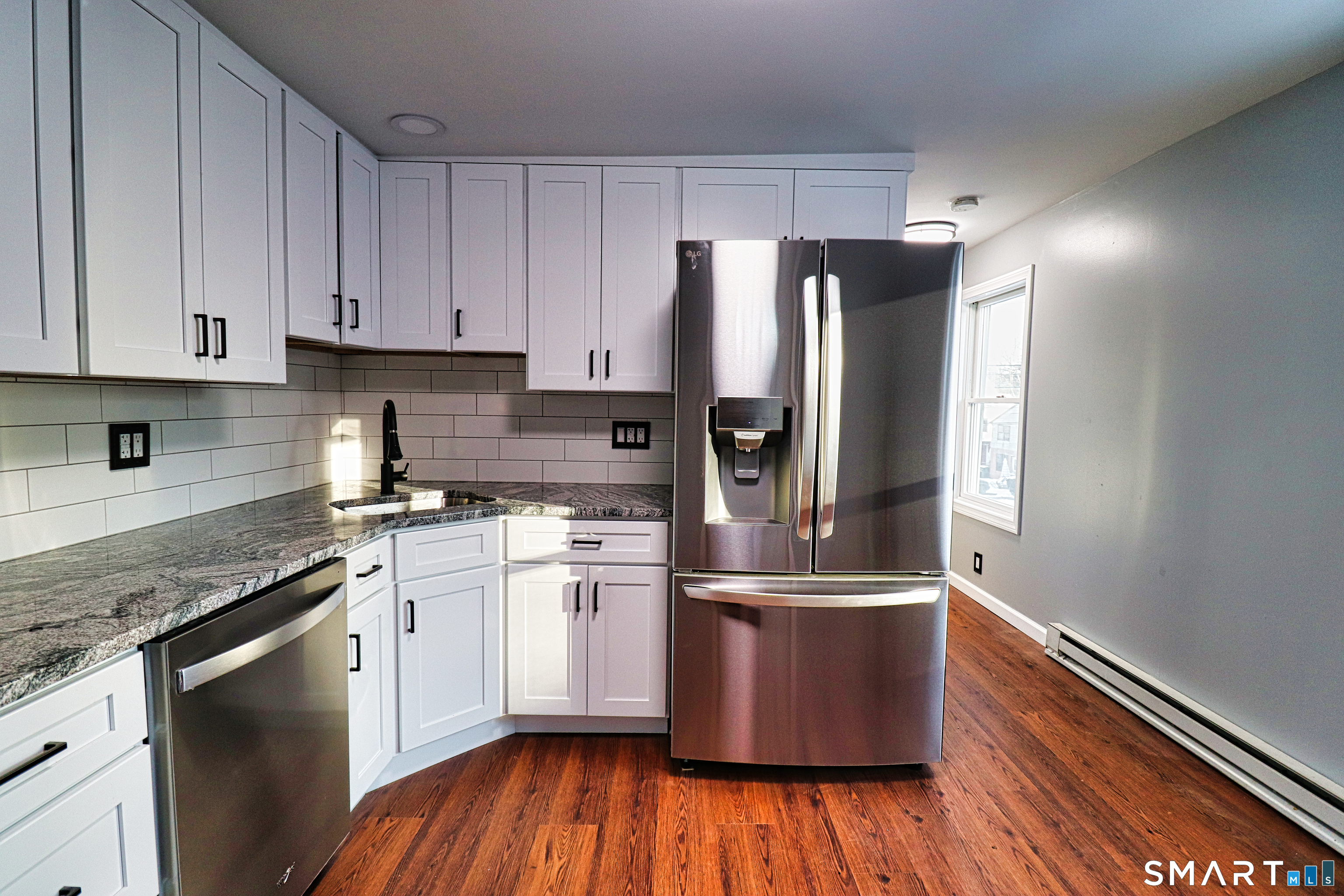 65 North Avenue Meriden, CT 06451 - Photo 4 of 17