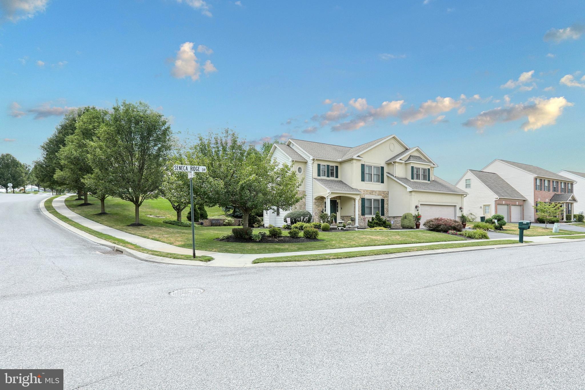 7371 Seneca Ridge Drive York, PA 17403 - Photo 2 of 40 Gallery Image 2