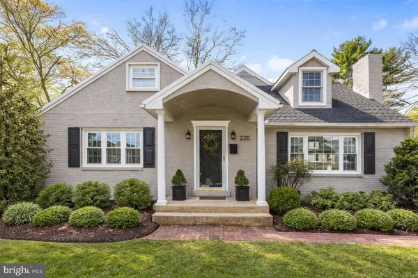 $895,000 | 220 South Valley Forge Road, Devon, PA 19333